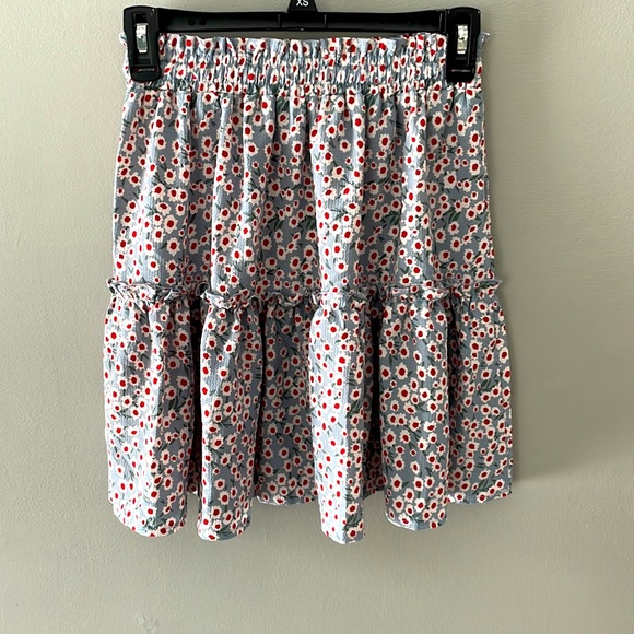 Floral skirt - Picture 3 of 5